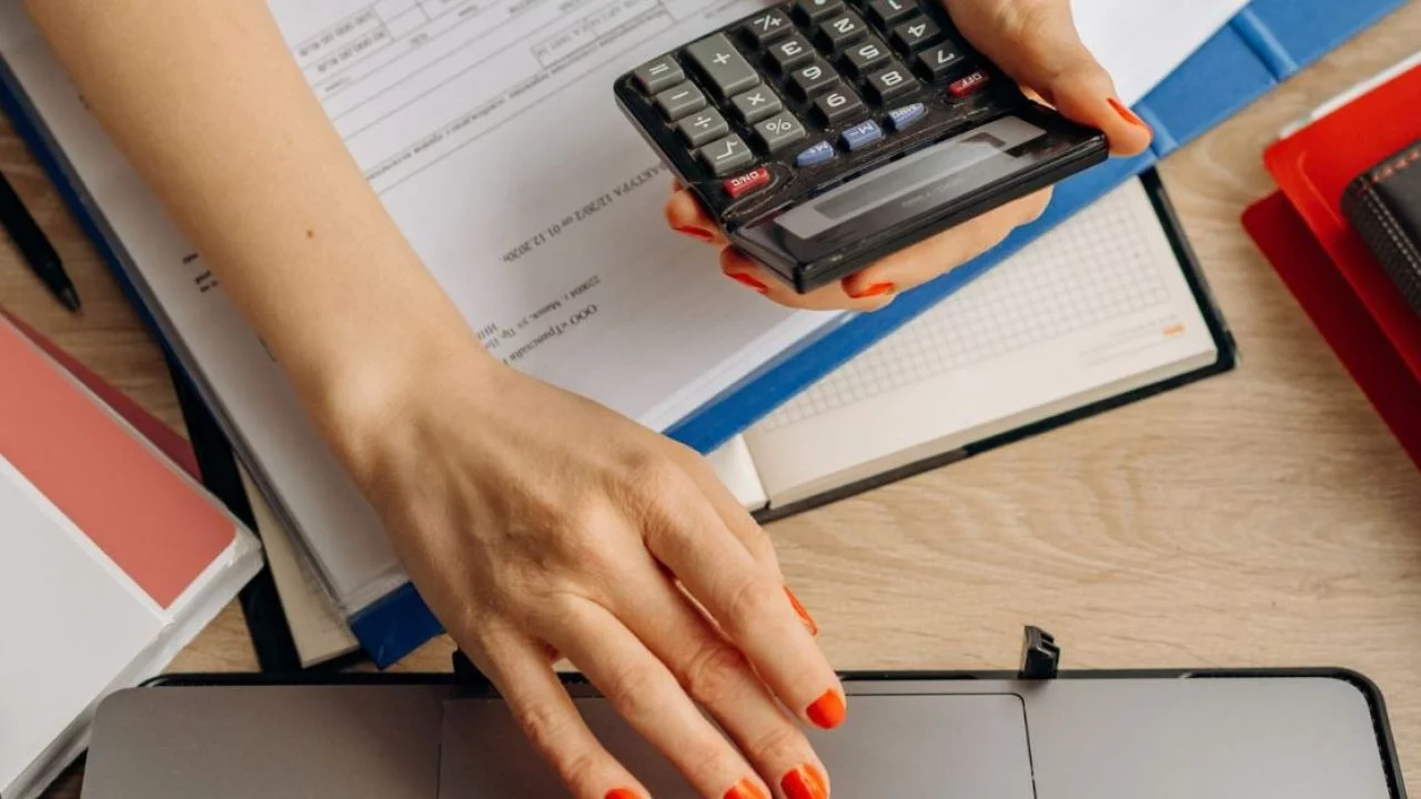 6 sites e portais para renegociar dívidas em 2024