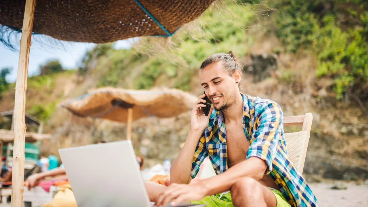 Dicas financeiras para quem deseja trabalhar viajando
