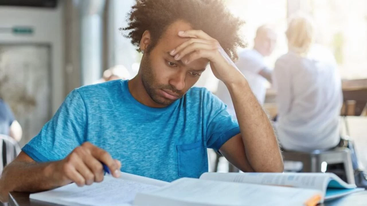 Dívidas estudantis: saiba como renegociar débitos com o Fies