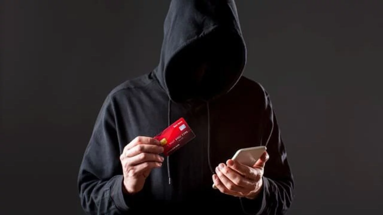 Golpes do cartão de crédito: confira os principais e dicas de como se proteger