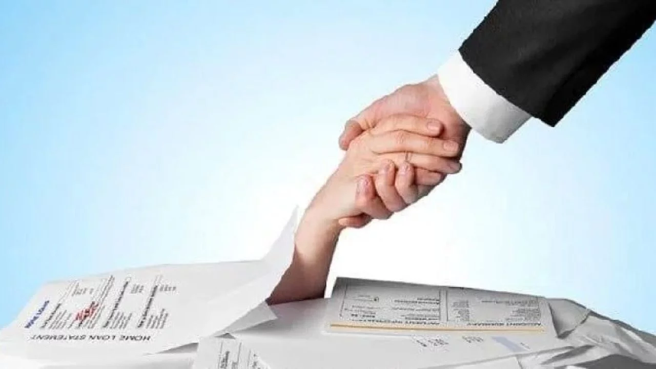 Qual dívida pagar primeiro? Saiba como priorizar suas pendências