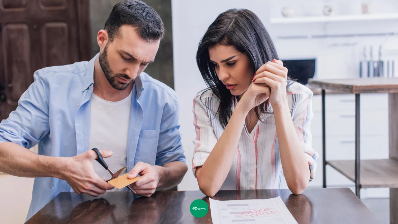 Dicas essenciais para quem quer se livrar das dívidas de cartão de crédito